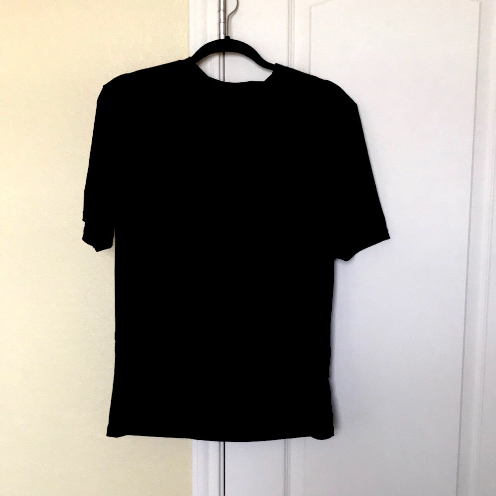 VOLCOM SPF 50 water shirt-Size small